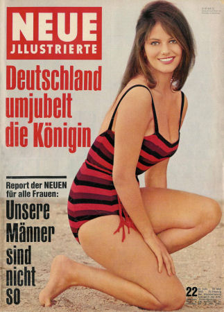 Claudia Cardinale on Neue Illustrierte